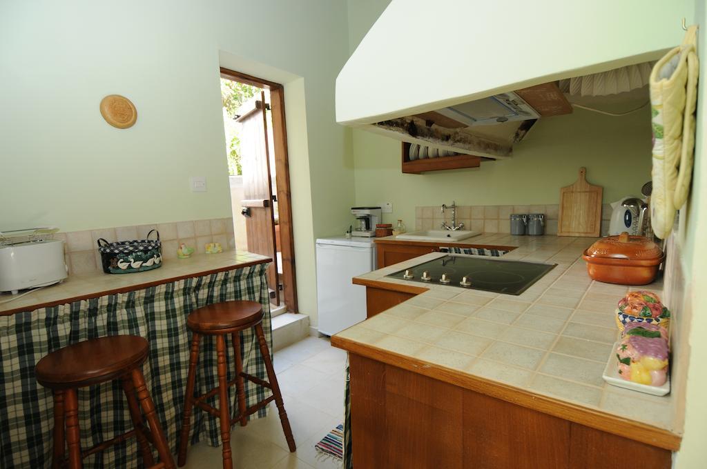 Vasilion Agrotourism Villa Polis Szoba fotó